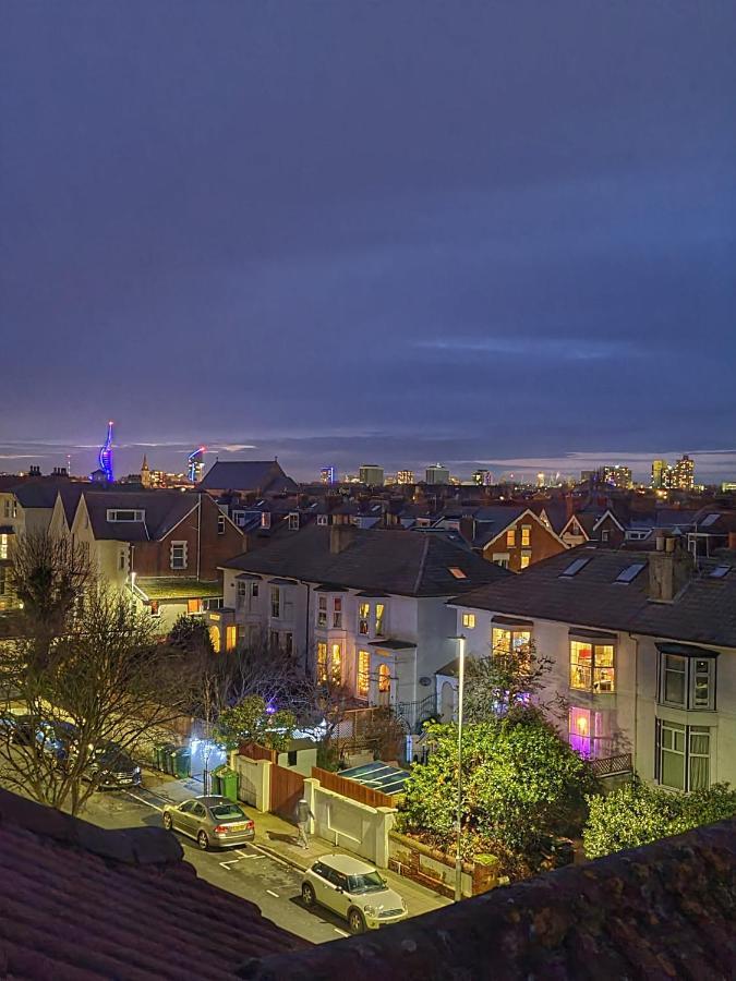 Southsea Royale James Bond 3 Bed Cool Penthouse, Seafront Parking Portsmouth Dış mekan fotoğraf