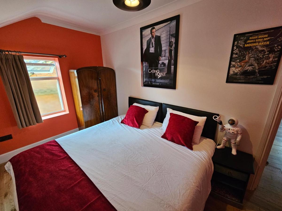 Southsea Royale James Bond 3 Bed Cool Penthouse, Seafront Parking Portsmouth Dış mekan fotoğraf